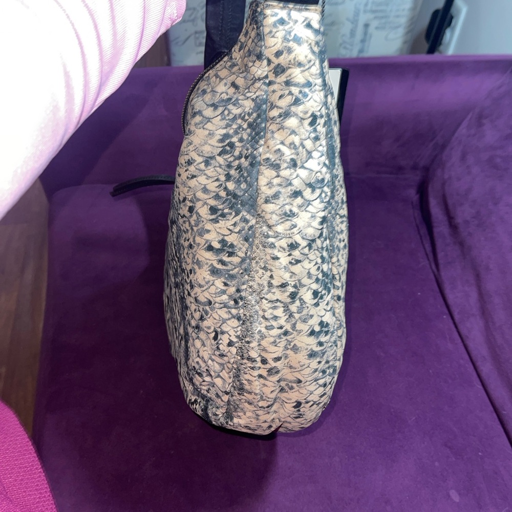 Sale 🔥 L.A.M.B. Snakeskin print Leather Hobo Bag. NWT 11x14" - Picture 10 of 10